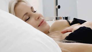 LETSDOEIT - #Rebecca Volpetti #Isabella Star #Kinuski - Nadržený Skupiny Zábavy S Super Sexy Trio