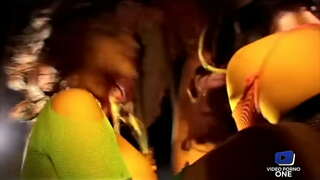 Siktiğim adam bağlandığında seviyorum