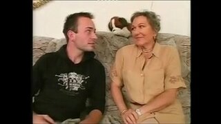 Zrela bako jebanje u la vella-de-las-компра Zrela bako jebanje u la vella-de-las-компра