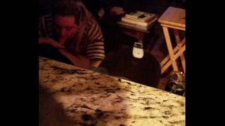 Големи Цицки BBW Blowjob Cum Проголта Скриена Камера