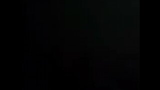 Сьюзи стонет,